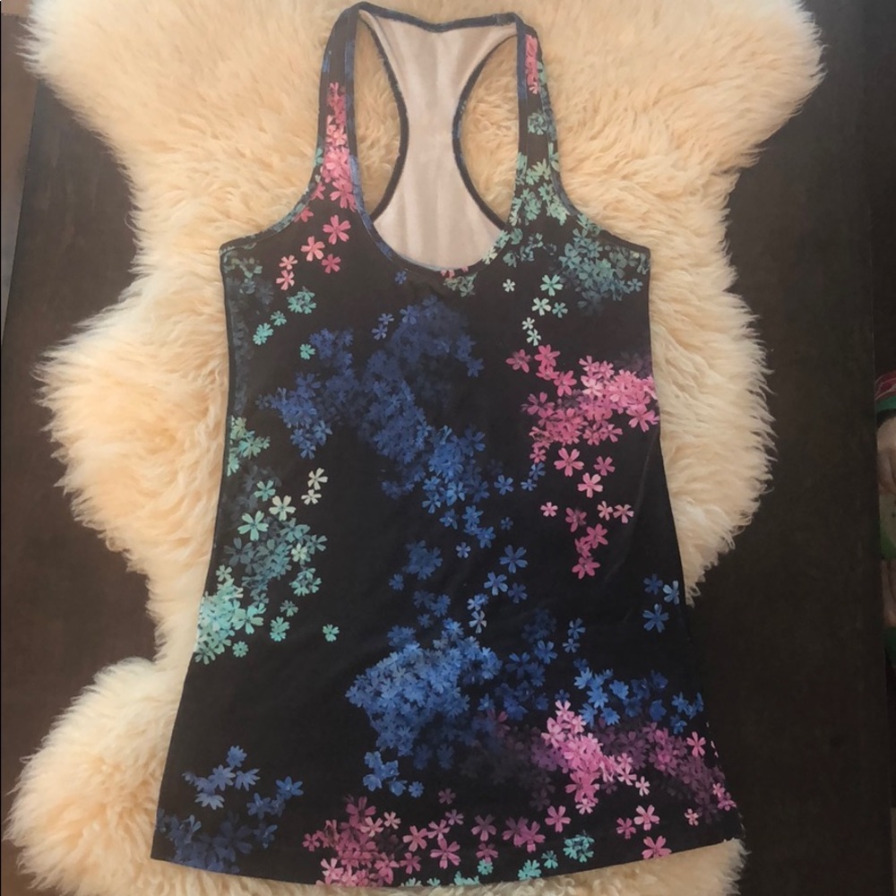 Lululemon floral tank Large